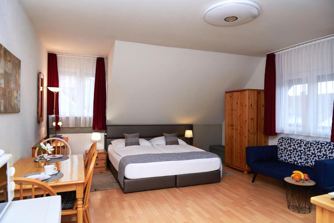 Apartman Brigitte Buekfuerdo Exteriör bild