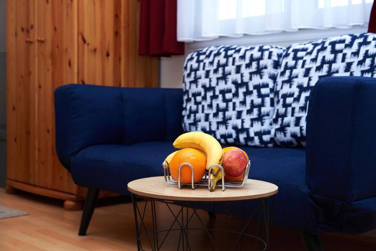 Apartman Brigitte Buekfuerdo Exteriör bild