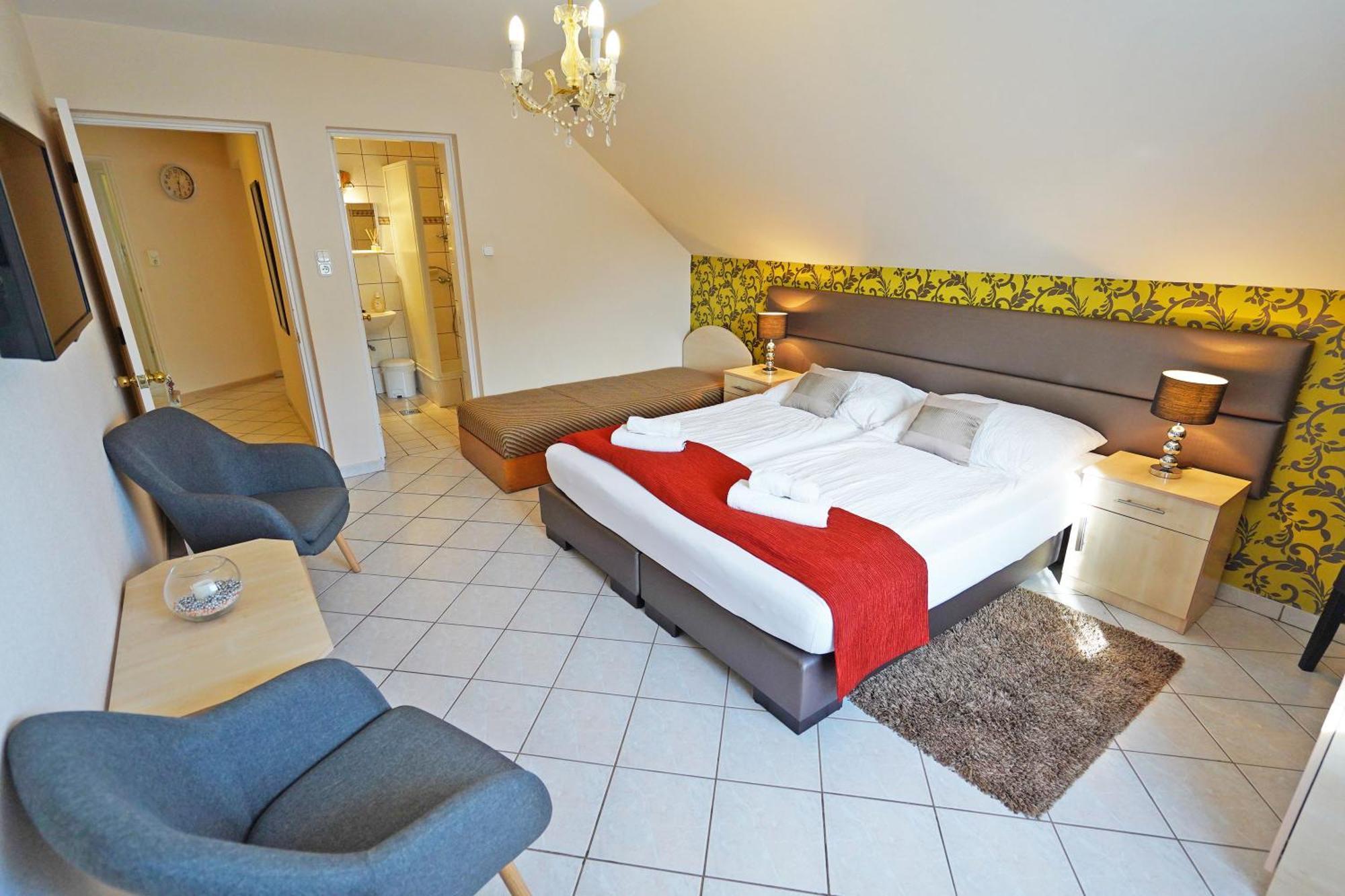 Apartman Brigitte Buekfuerdo Exteriör bild