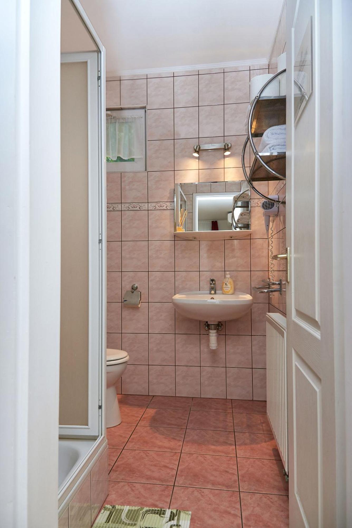Apartman Brigitte Buekfuerdo Exteriör bild